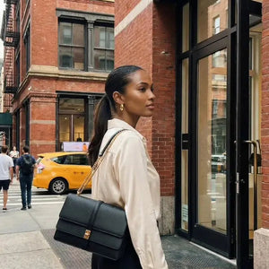 The Doll Baby Shoulder Bag thebagicon