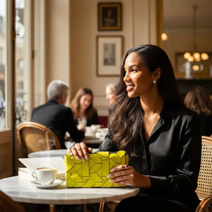 THE ZENOBIA WOVEN CLUTCH thebagicon