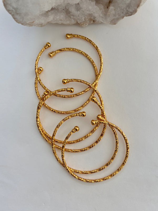 Goddess 6 PIECE bangle set