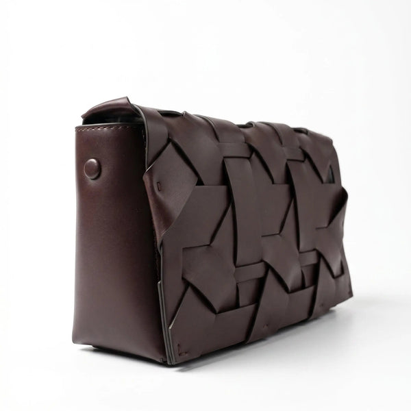 THE ZENOBIA WOVEN CLUTCH thebagicon