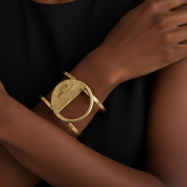 Mwezi Cuff – Handmade Brass Cuff