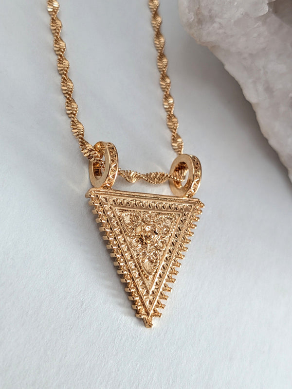 The Alchemist Pendant