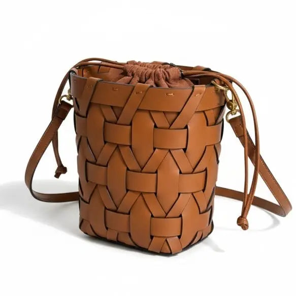 THE ZENOBIA BUCKET BAG thebagicon