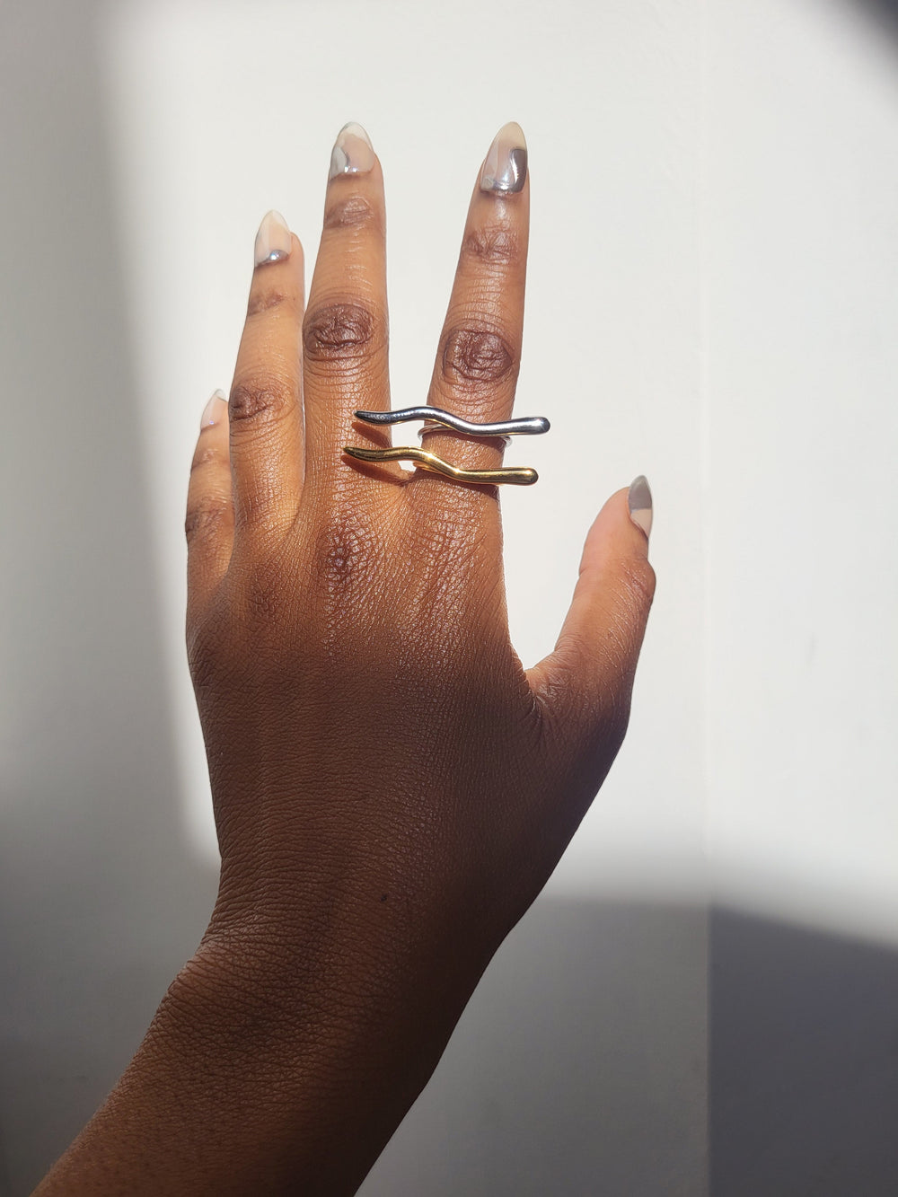 Wavy Baby Geometric Ring Set